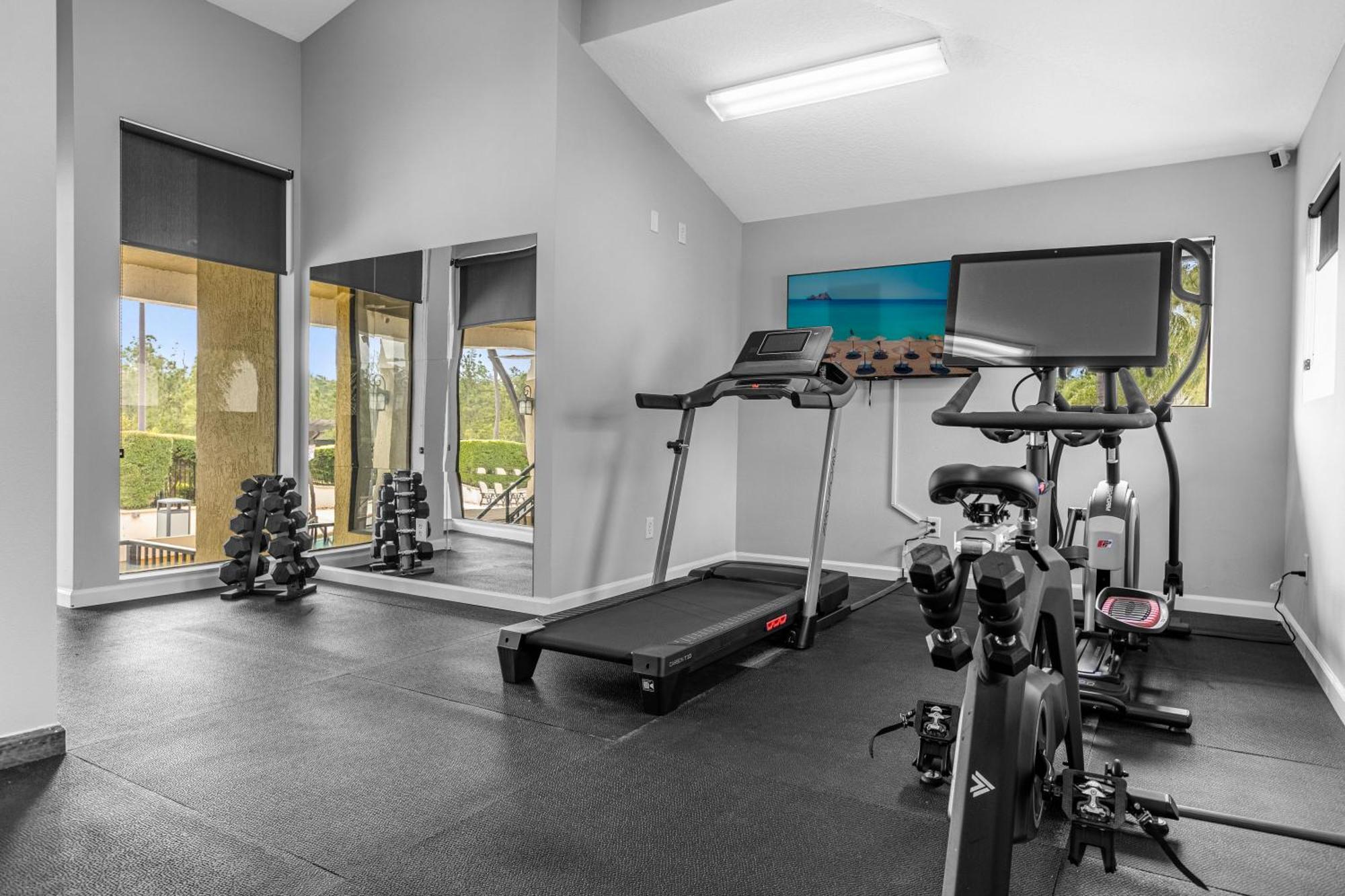 Cozy & Elegant 4Br Enchanted Townhouse - 1 Mile To Disney With Resort Pool, Gym, & Jacuzzi Орландо Екстер'єр фото