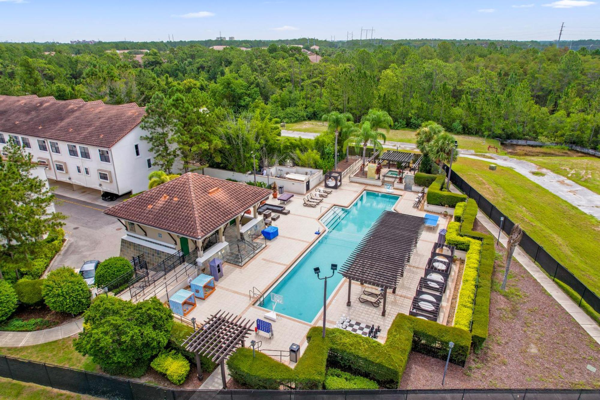 Cozy & Elegant 4Br Enchanted Townhouse - 1 Mile To Disney With Resort Pool, Gym, & Jacuzzi Орландо Екстер'єр фото
