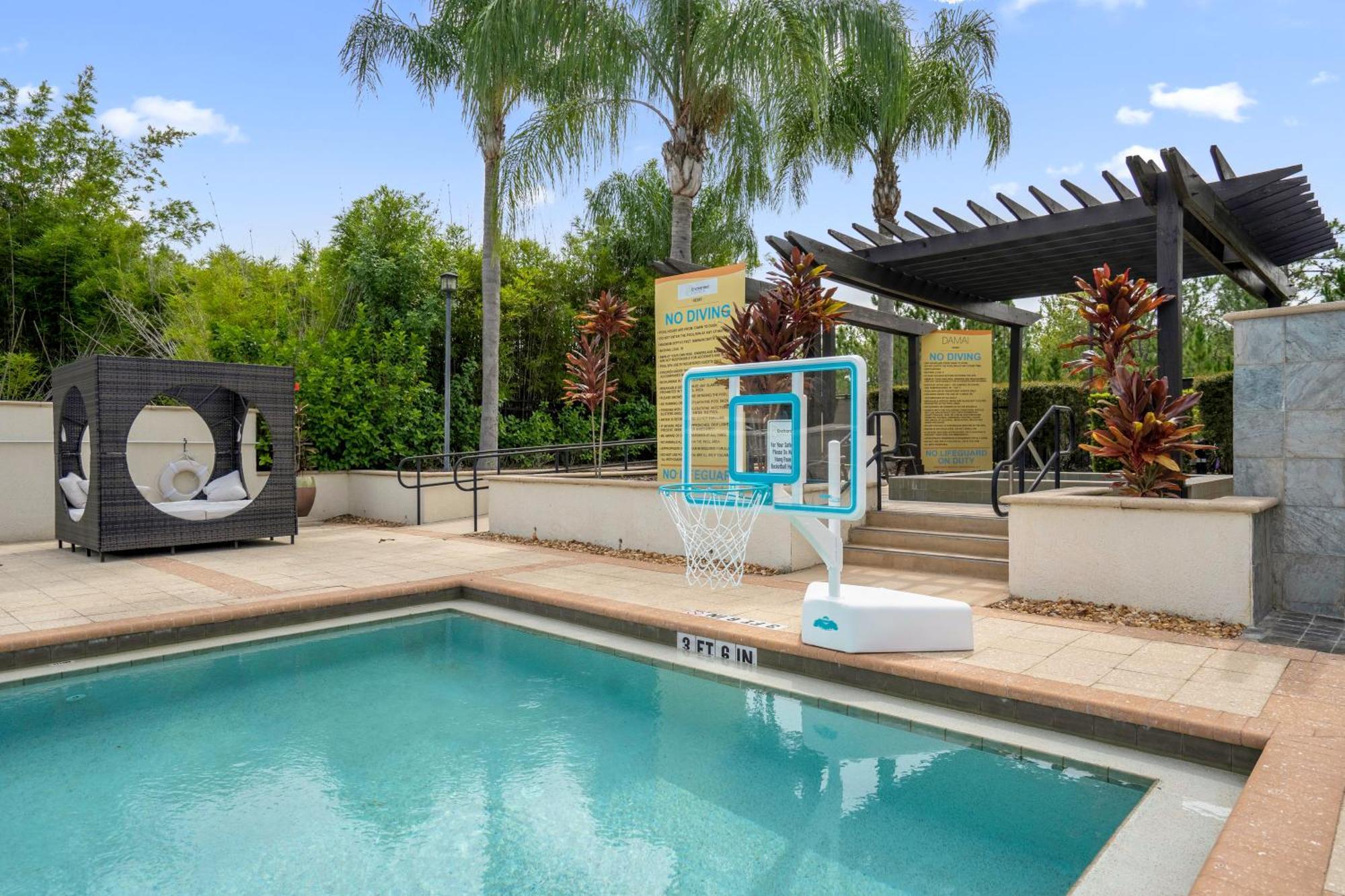 Cozy & Elegant 4Br Enchanted Townhouse - 1 Mile To Disney With Resort Pool, Gym, & Jacuzzi Орландо Екстер'єр фото